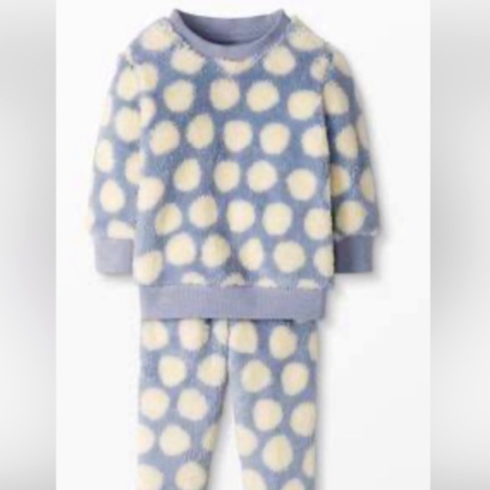 Hanna Andersson marshmallow fleece set. Size 6-12 months.